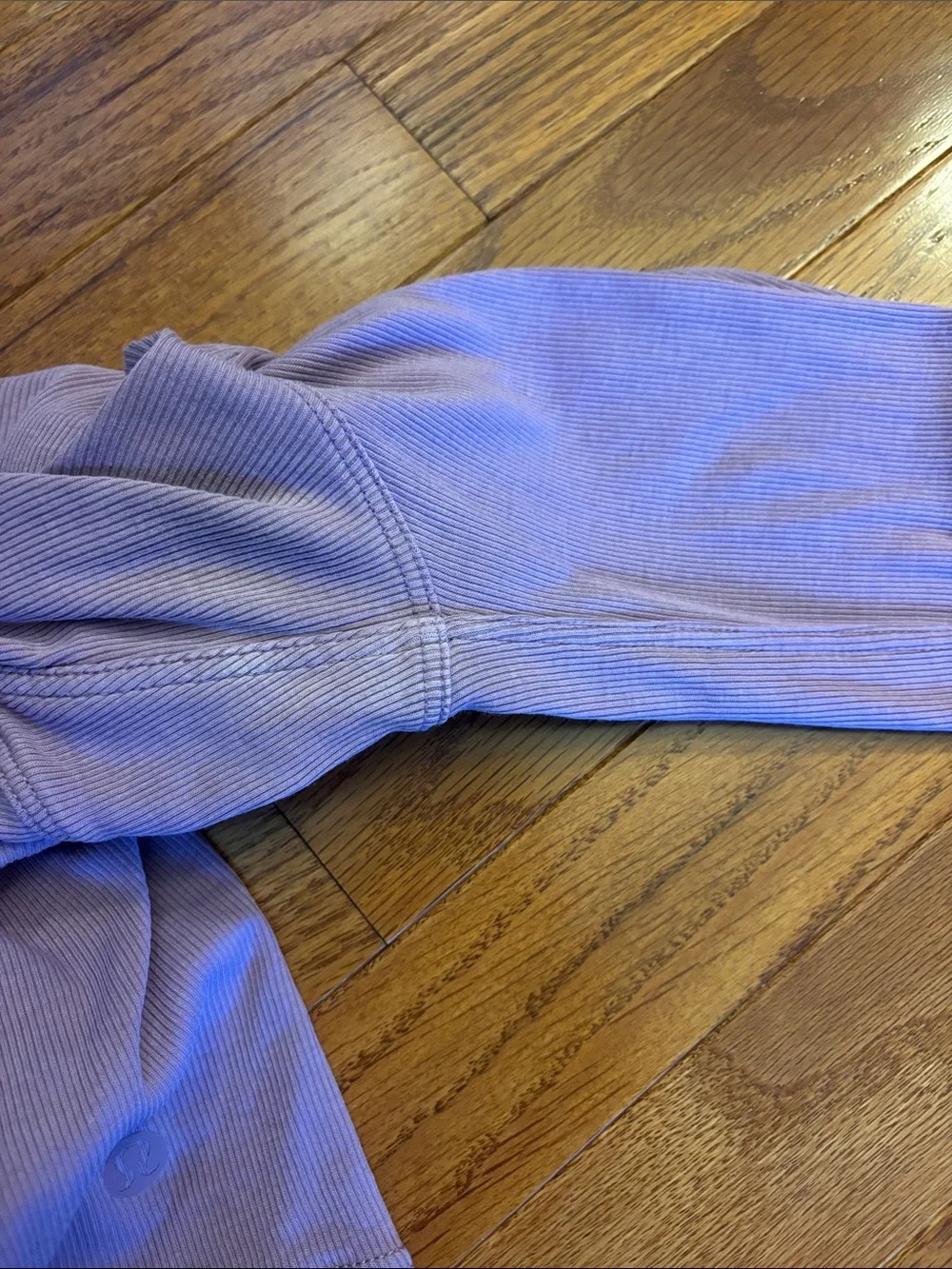 Lululemon Open Back Ribbed Long Sleeve Shirt - Wisteria Purple - Size small (?)